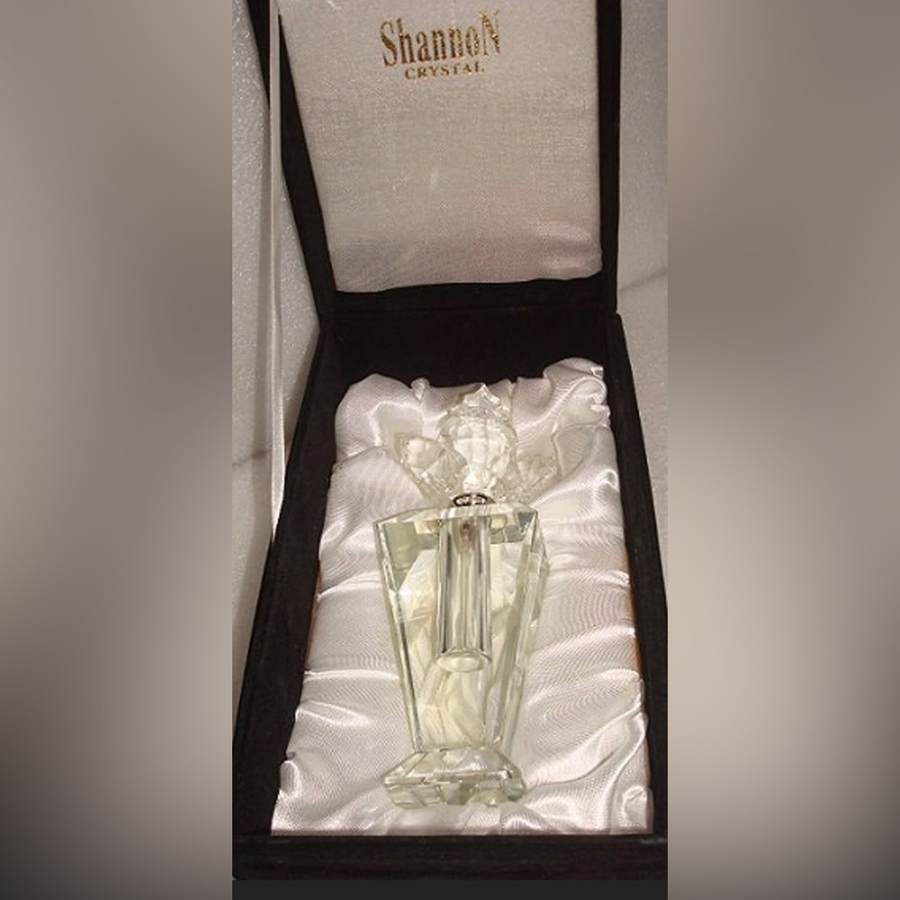 Shannon Crystal by Godinger Perfume Bottle w/ Rose Top & Crystal Dauber